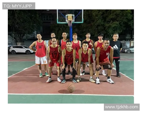 西安篮球队荣登篮球状态排行榜首位展现强劲实力与团队合作精神 西安篮球队荣登篮球状态排行榜首位展现强劲实力与团队合作精神